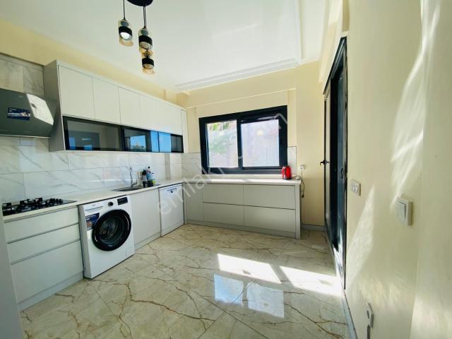 Dikili, İzmir içerisinde satılık Villa