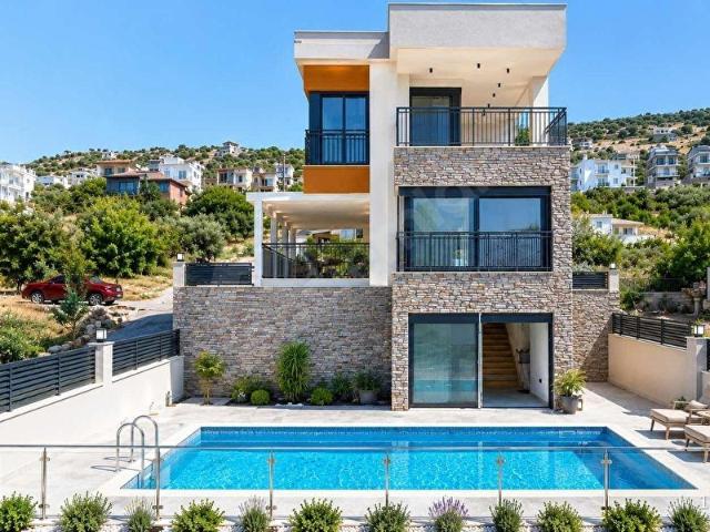 Dikili, İzmir içerisinde satılık Villa