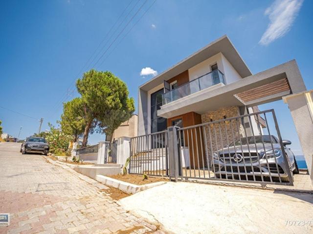 Dikili, İzmir içerisinde satılık Villa