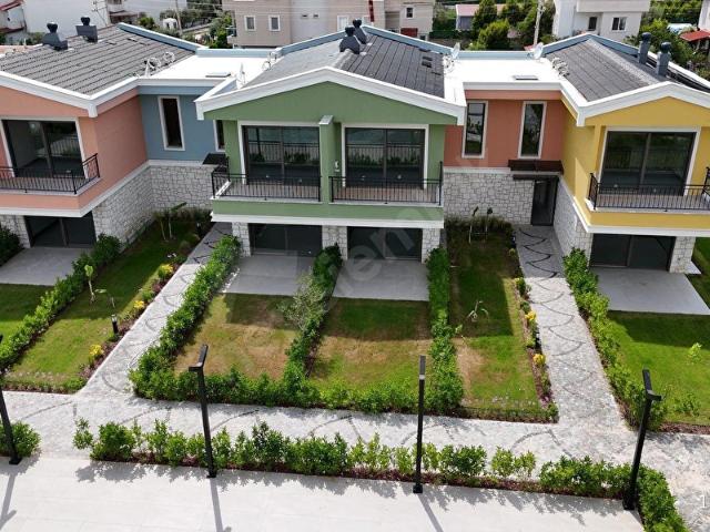 Dikili, İzmir içerisinde satılık mülk