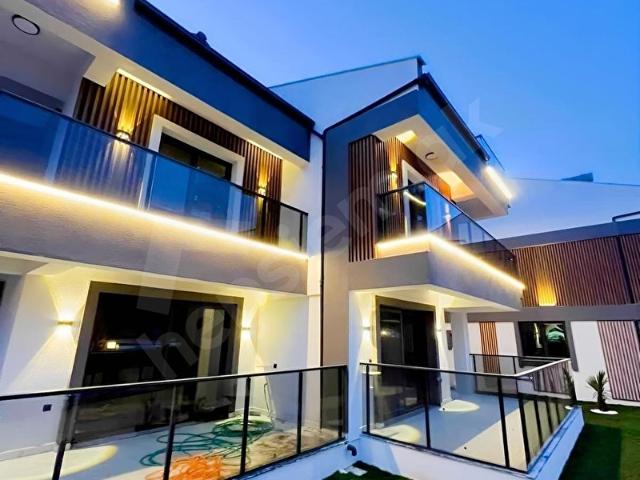 Dikili, İzmir içerisinde satılık Villa