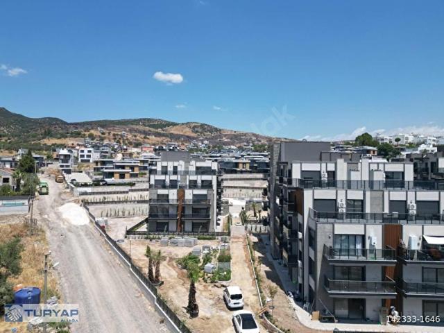 Dikili, İzmir içerisinde satılık mülk