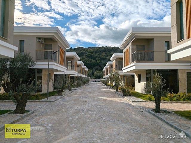 Dikili, İzmir içerisinde satılık Villa