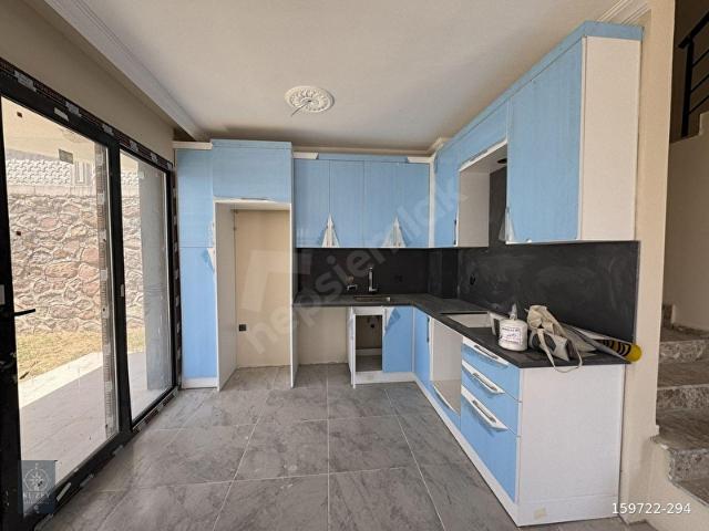 Dikili, İzmir içerisinde satılık Villa