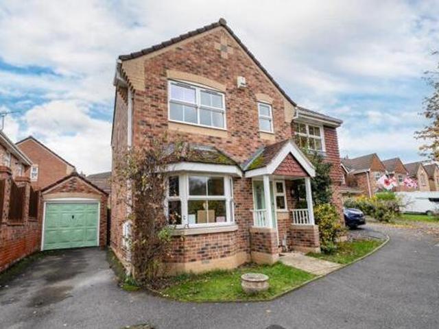 House for sale in Saxon Fields, Barton Stacey