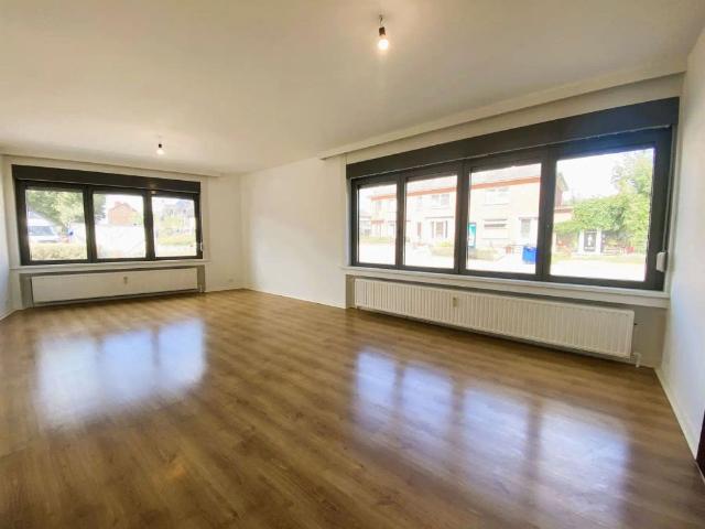Appartement location à Sint-pieters-leeuw, Brabant