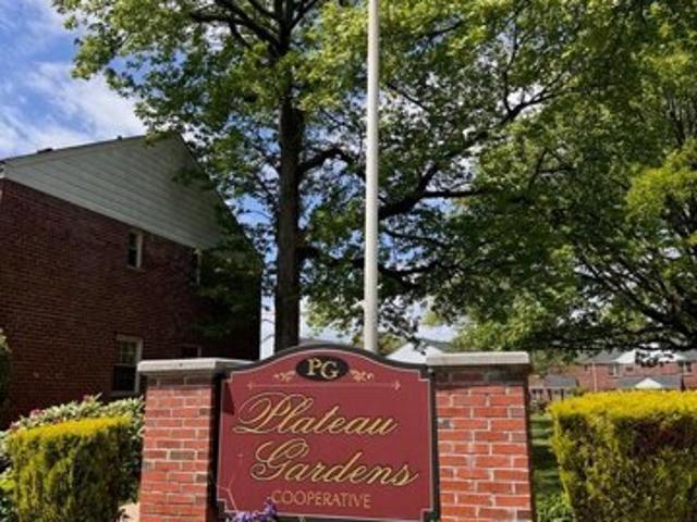 Property for sale in Fort Lee, New Jersey