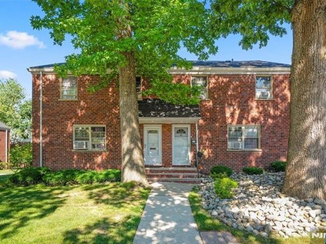 Property for sale in Fort Lee, New Jersey