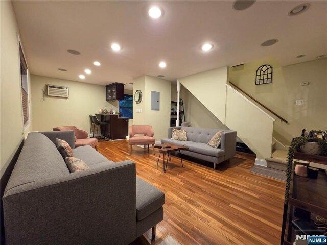 Property for sale in Fort Lee, New Jersey