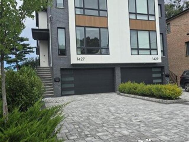 Condo for sale in Fort Lee, Bergen County