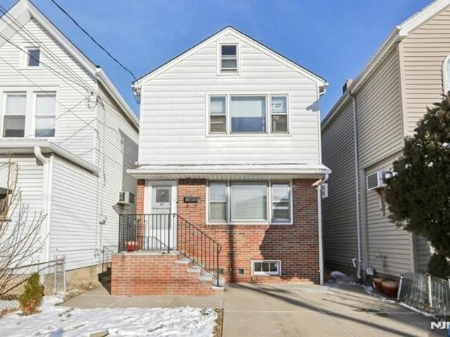 House for sale in Wallington, New Jersey