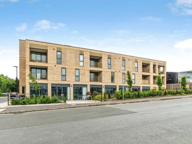 Apartment for sale in Henley-on-Thames, Berrick Salome