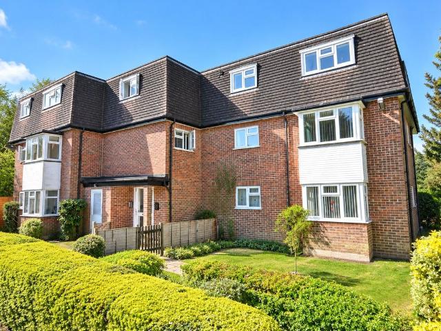 House for rent in Wrecclesham, Fole