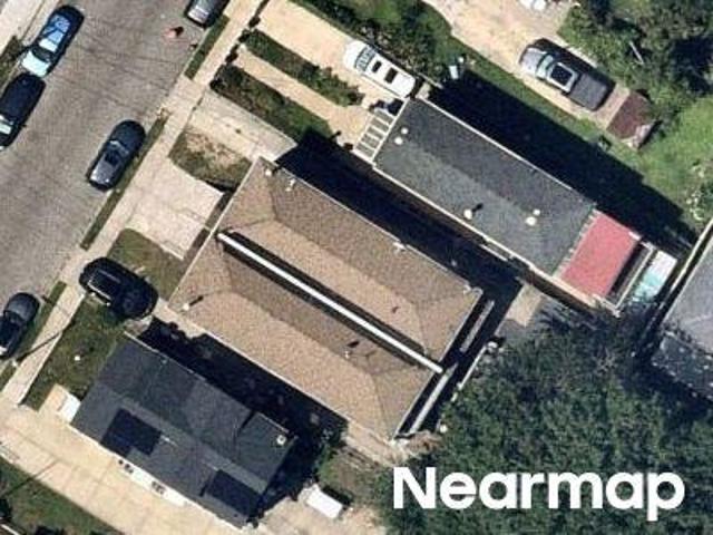 House for sale in Queens, Arverne