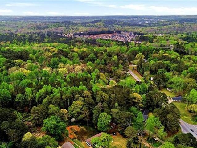 Land for sale in Snellville, Georgia