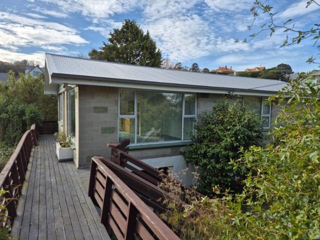 House for rent in Otakou