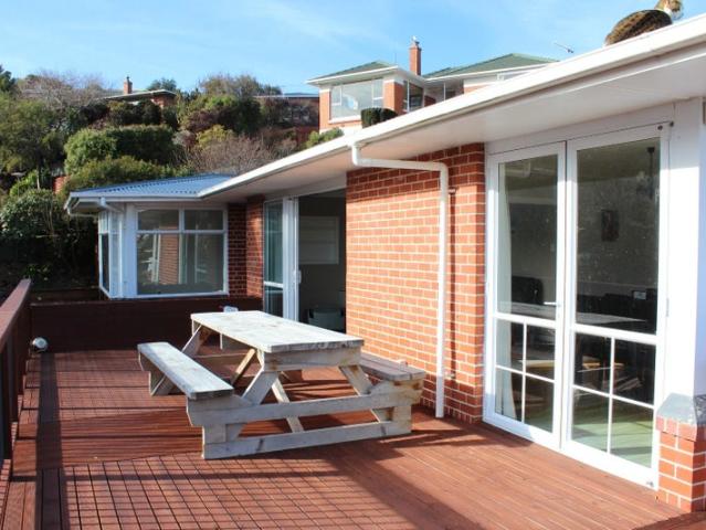 House for rent in Otakou