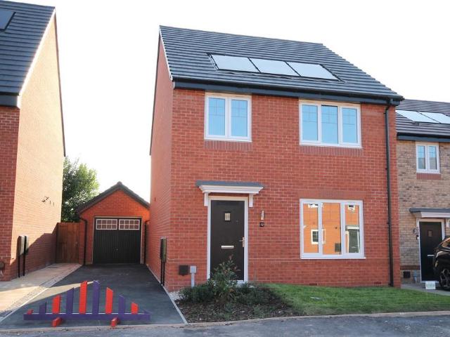 House for rent in Worsley Brow, St Helens