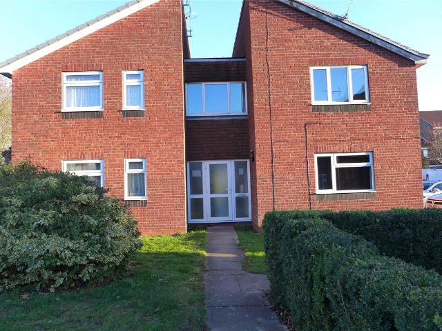 Studio for rent in Victoria Farm, West Midlands