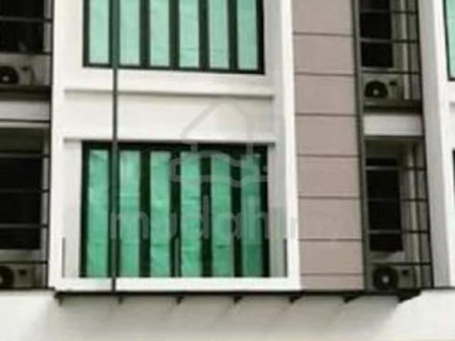 House for sale in Tanjong Sepat, Selangor