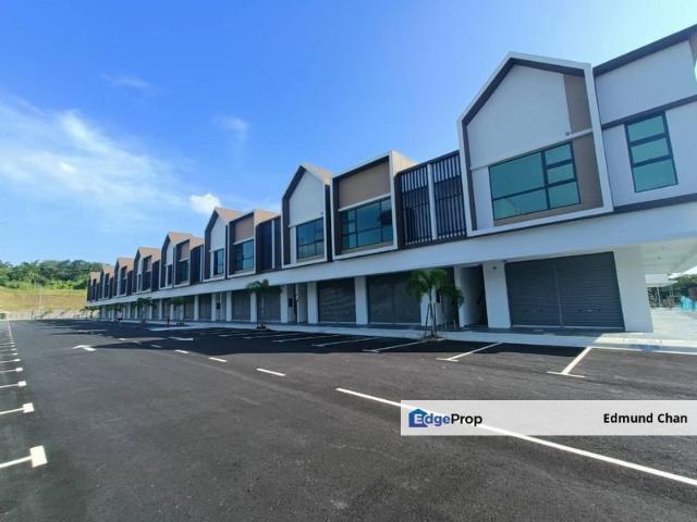 Shop for rent in Tanjong Sepat, Selangor