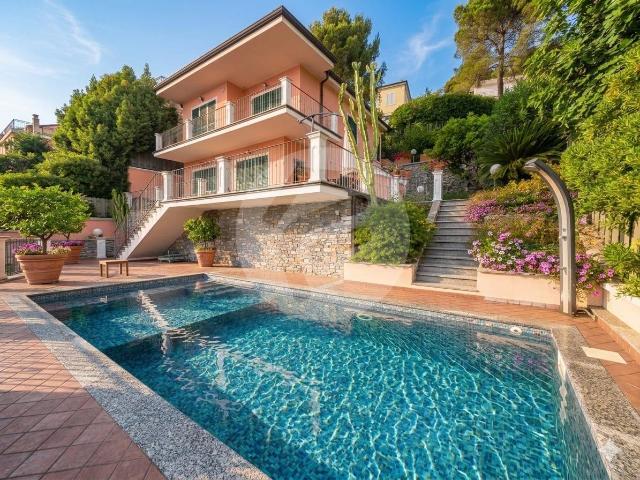 Villa Indipendente in affitto a Andora, Liguria