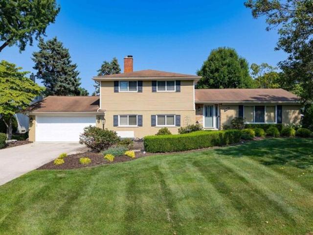 House for sale in Clinton Township
