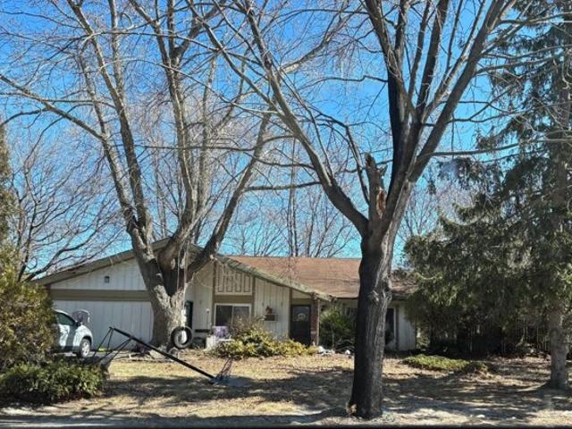 House for sale in Coram