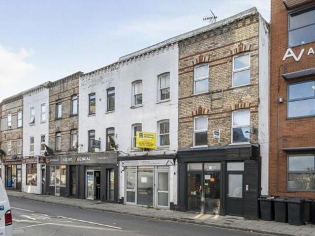 House for sale in Fulflood, Hampshire