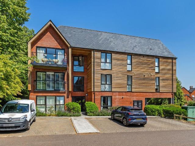 Apartment for rent in Headbourne Worthy, Winchester