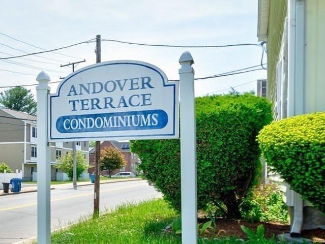 Condo for sale in Lawrence, Massachusetts