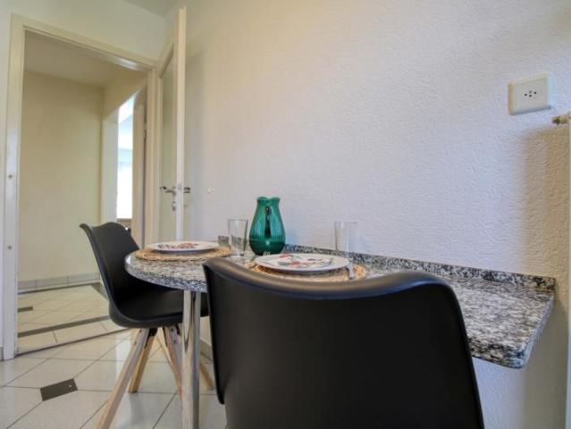 Zimmer mieten in Einigen, Zürich