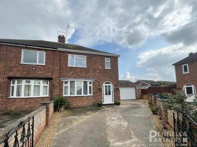 House for sale in Peterborough, Cambridgeshire and Peterborough