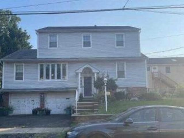 House for sale in Bloomfield, New Jersey