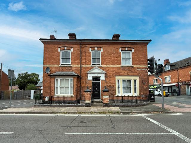 Apartment for rent in Red Hill, Worcestershire