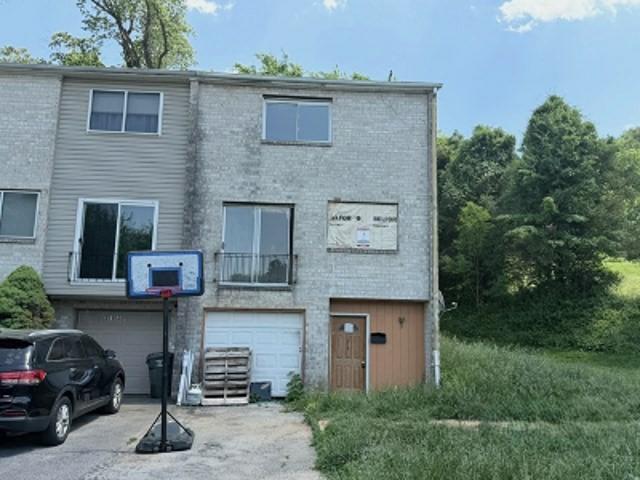 Condo for sale in Chester, Pennsylvania