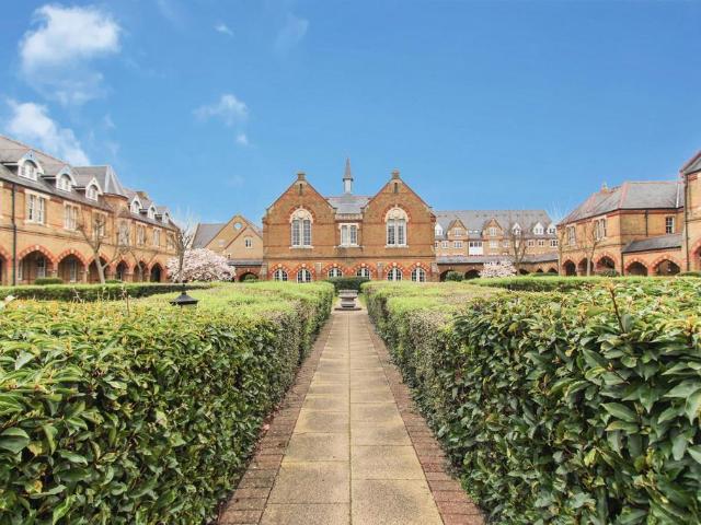 Apartment for rent in North Watford