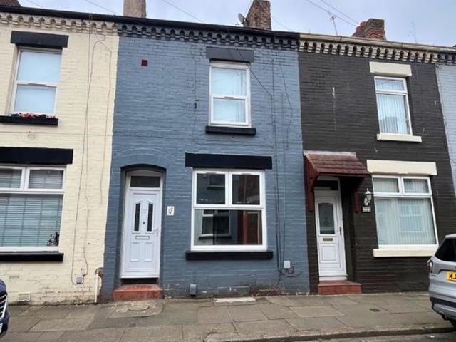 House for rent in Calderstones