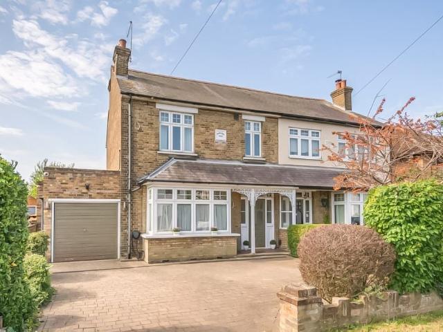 House for rent in Churchgate, Broxbourne