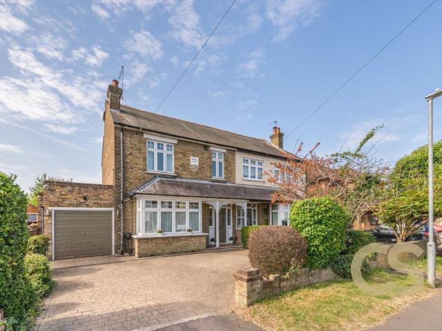 House for rent in Churchgate, Broxbourne