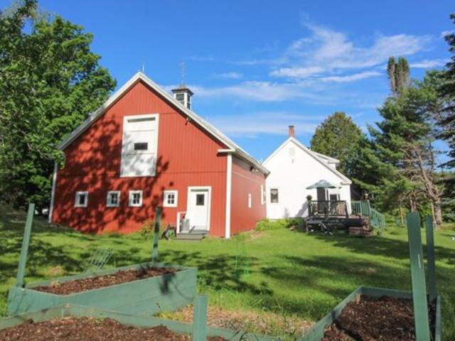 House for sale in Maine
