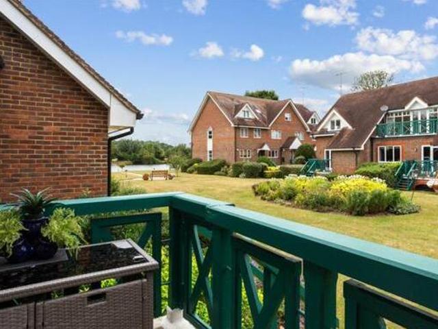 House for sale in Wooburn, Bourne End