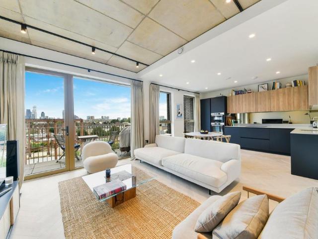 Apartment for rent in Haggerston, Greater London