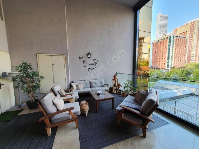 Ataşehir, İstanbul içerisinde kiralık mülk