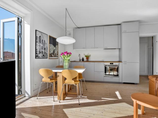Lejlighed til salg i Frederiksberg C, Brøndby