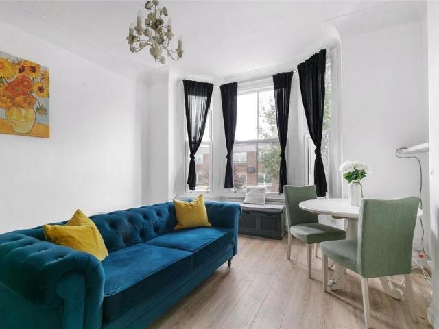Apartment for rent in Penge, Greater London