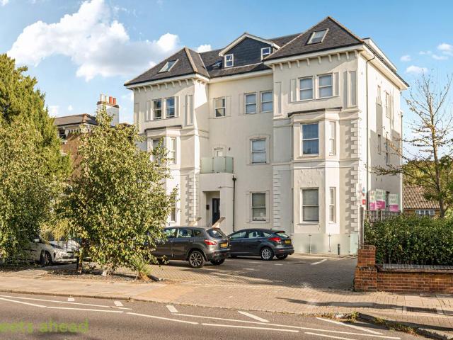 Apartment for rent in London Borough of Bromley, Greater London