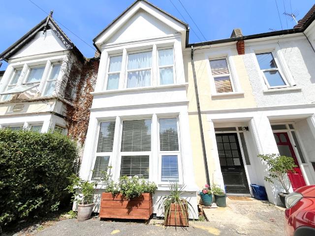 Apartment for rent in Alton Barnes, Essex