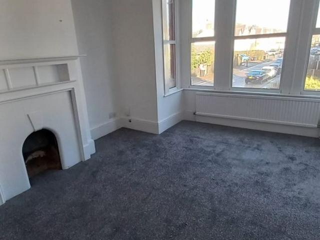 House for rent in Alton Barnes, Essex