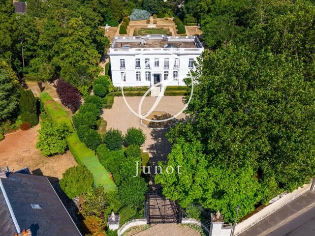 Château vente à Le Potager de Diane, Anet